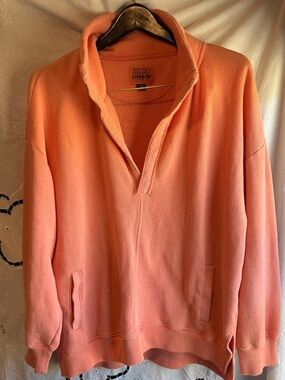 Lived in American Eagle Outfitters Coral Crewneck oversized pockets L
